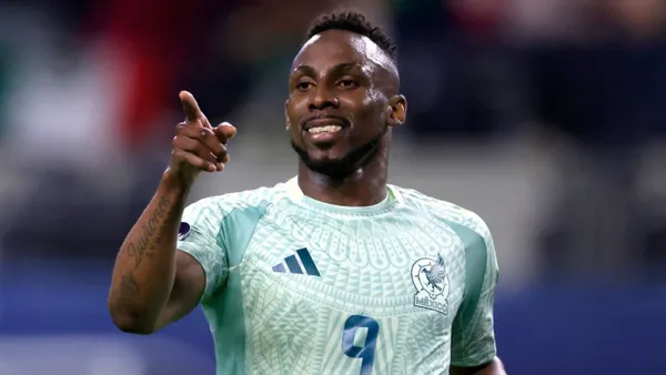 Julián Quiñones en Selección Mexicana - Foto: Getty