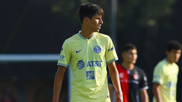 Jürgen Damm habría confirmado su permanencia para el siguiente