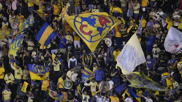 La afición del Club América se prepara para "invasión" ante Cruz Azul. Fuente: Imago7