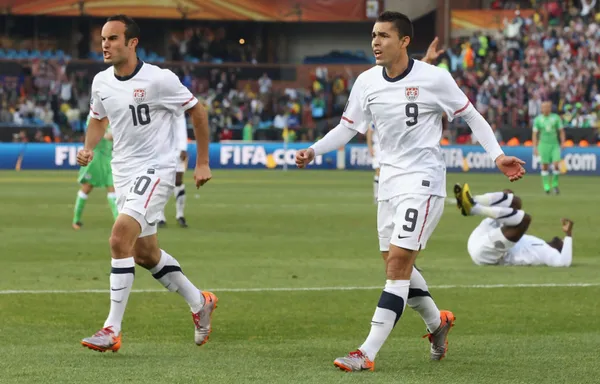 La ex estrella del fútbol norteamericano, se candidatea para ser el próximo director técnico del América.