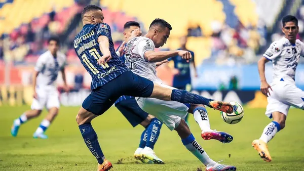 Las Águilas se enfrentaron a los Gallos Blancos de Querétaro en la jornada 1 del Clausura 2023.