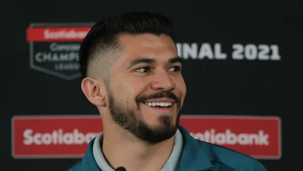 Leyenda del América le da buenas energías a Henry Martin.