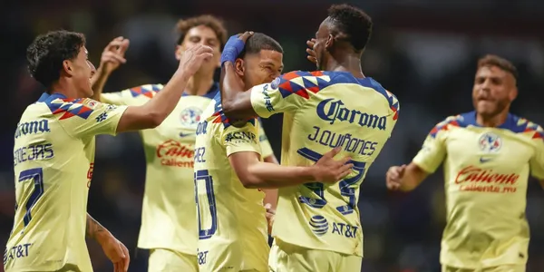 Los dos jugadores que no seguirían en América serían Illian Hernández y Mauro Lainez