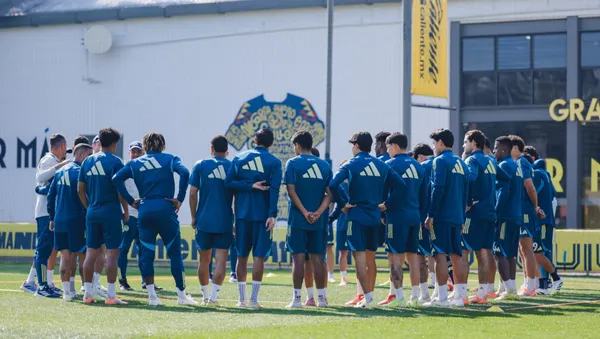 Los futbolistas que deben irse del América.