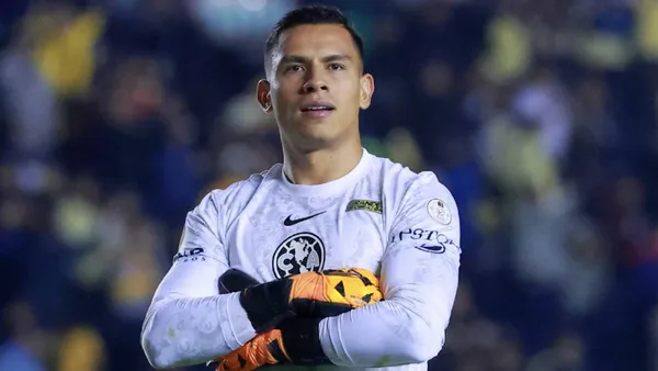 Luis Ángel Malagón podría perder su lugar.