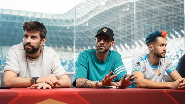 Miguel Layún junto a Piqué y The Gregf - Foto: Kings League