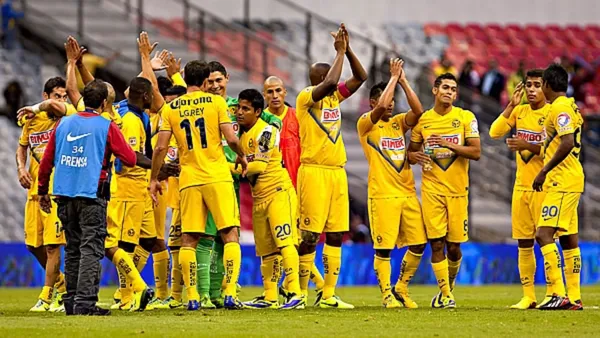 Por las filas del América han pasado grandes cracks, bultos y jugadores que pasaron sin pena ni gloria.