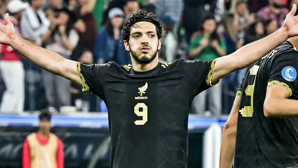 Raúl Jiménez, el héroe de la Selección Mexicana - Foto: X