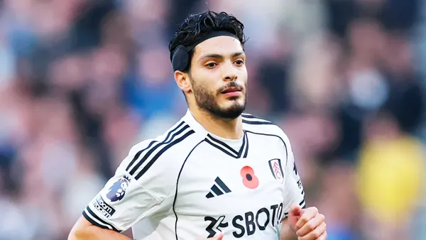 Raúl Jiménez expresó su deseo de regresar al América.