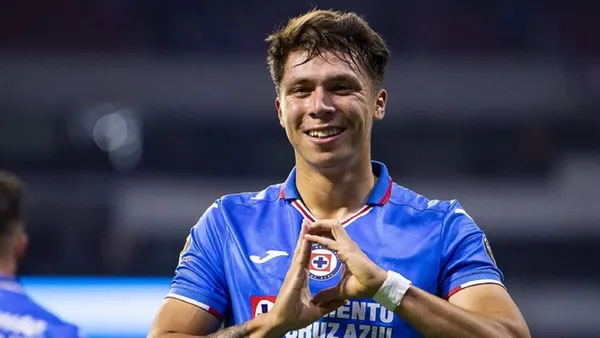 Rodrigo Huescas, jugador del Cruz Azul