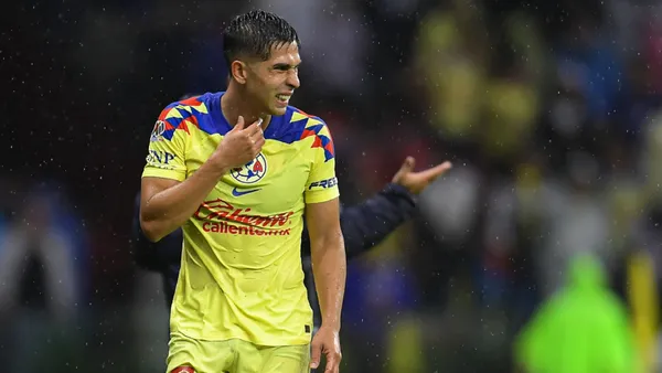 Salvador Reyes América