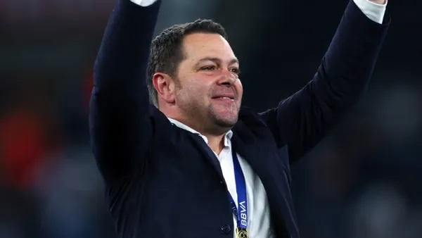 Santiago Baños podría dejar el América y Azcárraga planea estrategia.