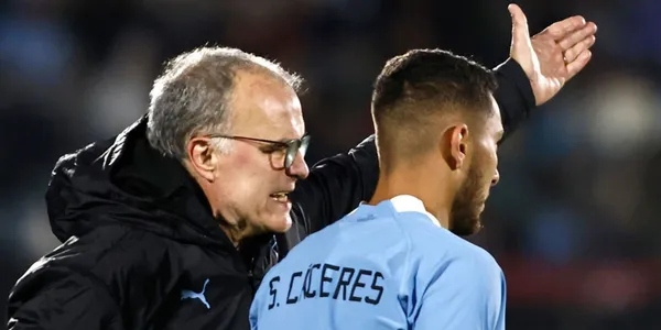 Sebastián Cáceres se ha ido poco a poco ganando la confianza de Marcelo Bielsa