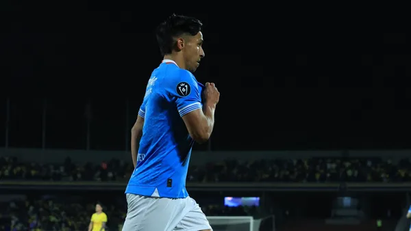 Sepúlveda festejando el gol tras la falla de Ramón Juárez. Fuente: Cruz Azul