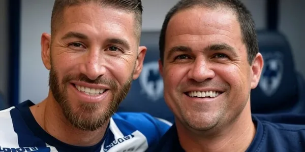 Sergio Ramos y André Jardine (Foto: GROK)