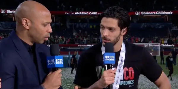 Thierry Henry y Raúl Jiménez / Foto: Paramount