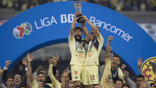 Un ex campeón con las águilas sorprendió a todos con su presencia en Coapa.