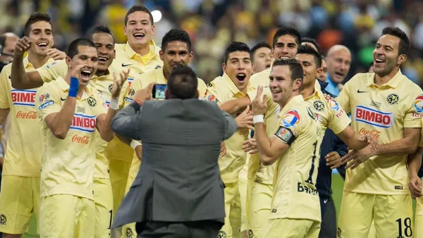 Un ex campeón de las Águilas del América ha dejado los terrenos de juego a temprana edad para dedicarse a los banquillos.