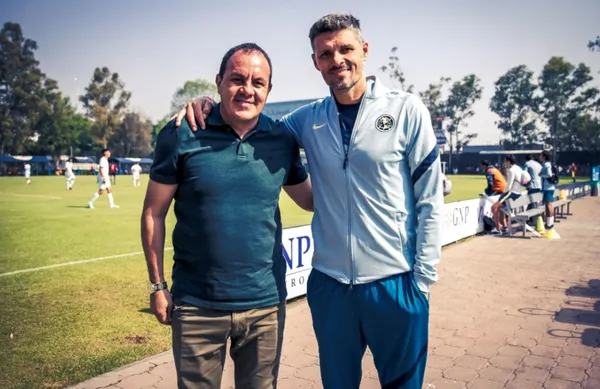 Una leyenda americanista visitó al plantel previo a su duelo en contra de los Bravos de Juárez.