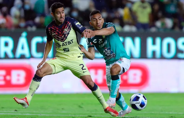 Uno de los mejores jugadores del América es Luis Fuentes.