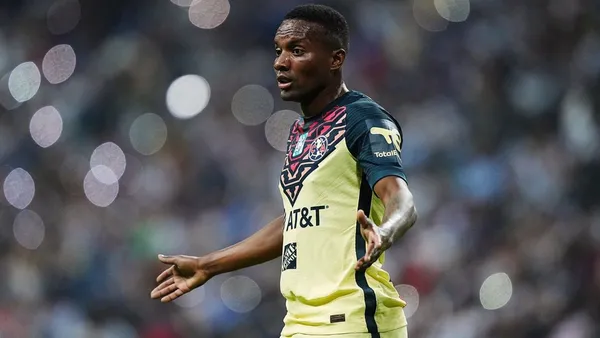 Uno de los peores futbolistas que han llegado al América es Juan Otero.