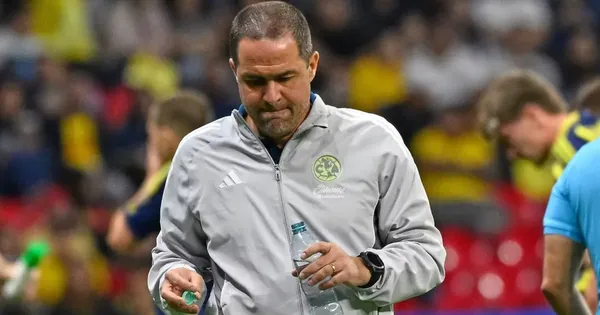 Jardine sigue en el América.