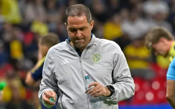 Jardine sigue en el América.