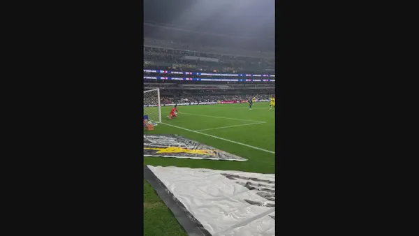 América se mide ante La Máquina.
