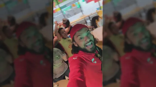 (VIDEO) Aficionados del América y Atlas se unen para burlarse de Chivas