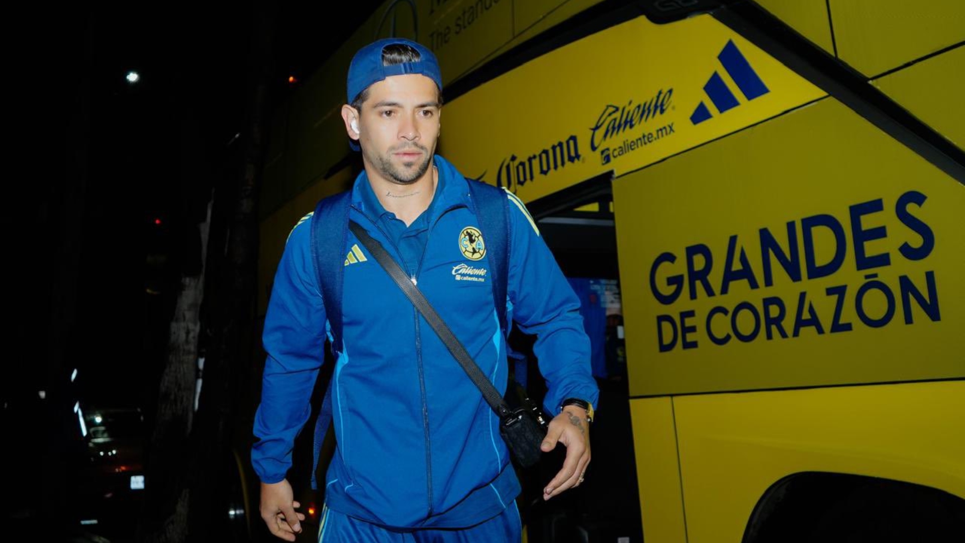 Víctor Dávila no jugaría en Brasil.